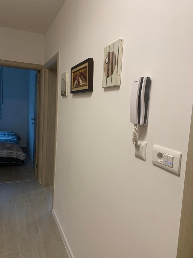 Novoureden Stan U Vitezu Apartment Exterior photo